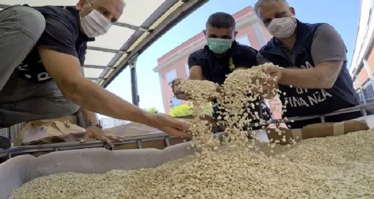 تجارة المخدرات تزدهر على الحدود الأردنية السورية والجيش الأردني يدلي بمعلوماتٍ صادمة: أخبار