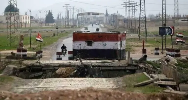 وجهاء بلدة بريف درعا الغربي يصلون لاتفاق مع ضباط النظام السوري.. ومصدر يكشف مضمونه: أخبار