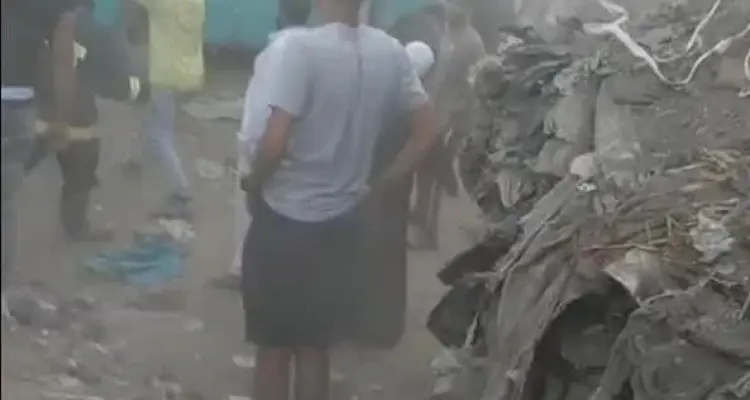 بالفيديو|| قطار يدهس حافلة.. قتلى وجرحى جميعهم نساء في حادثٍ مروع بمدينة حلوان المصرية: أخبار