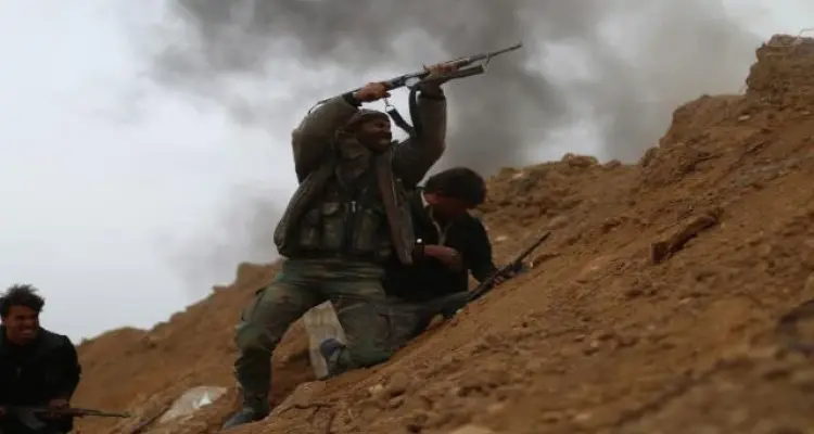 داعش يباغت قوات الأسد بالبادية، ويقضي على مجموعة عناصر بينهم ٤ ضباط: أخبار