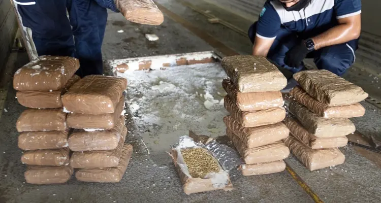 السعودية تضبط كميات ضخمة من حبوب الكبتاغون قادمة عبر ميناء جدة الإسلامي: أخبار