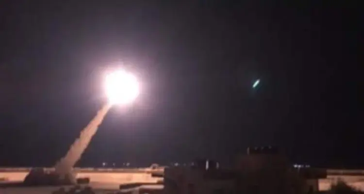 بالفيديو|| قوات سوريا الديمقراطية تطلق حملة عسكرية بديرالزور.. وتكشف أهدافها: أخبار