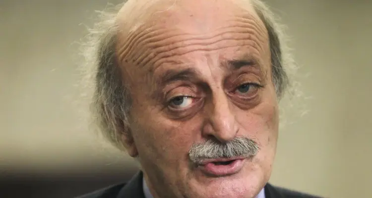 وليد جنبلاط يطالب بإقالة جورج قرداحي قبل فوات الأوان والتسبب بكارثة: أخبار