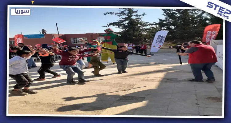 انتشار الأعلام التركية وغياب أعلام الثورة بأحد الاحتفالات بمدينة الراعي يثير سخطًا واسعًا: أخبار