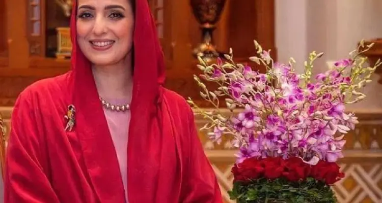 بالفيديو|| "السيدة الجليلة" زوجة سلطان عمان تفاجىء إحدى الولايات بزيارة.. هكذا احتفى العمانيون بها: أخبار