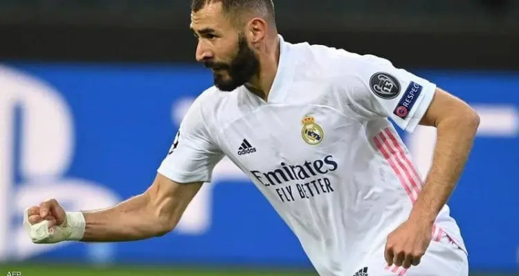 ريال مدريد يعلن إصابة نجمه الفرنسي كريم بنزيما بفيروس كورونا: أخبار