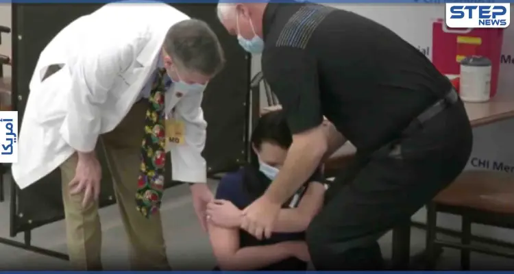 بالفيديو|| ممرضة يغمى عليها عقب تلقيها لقاح كورونا مباشرة.. ورئيس البرازيل يحذّر من عوارض غريبة له: أخبار