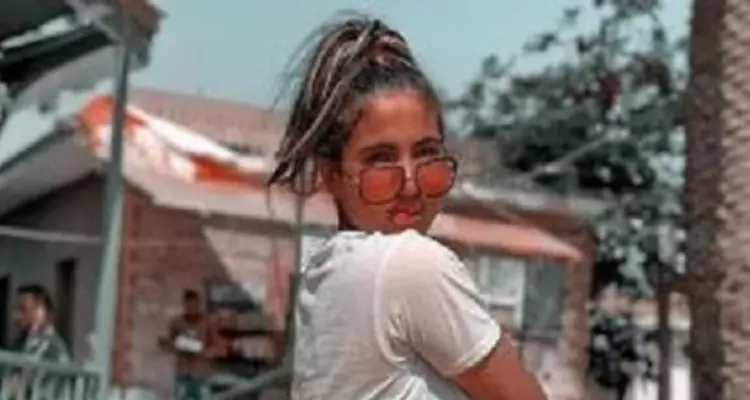 بعد بثها فيديوهات "خادشة للحياء".. الأجهزة الأمنية المصرية تلقي القبض على موكا حجازي فتاة "التيك توك": أخبار