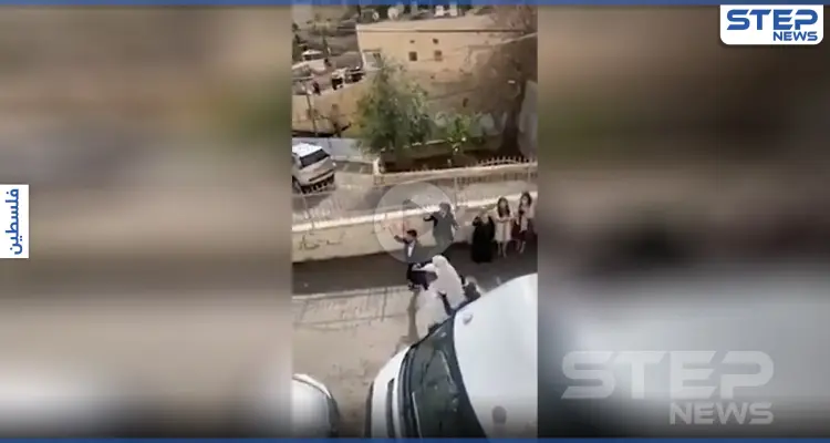 بالفيديو|| العروس تتراقص وحدها بالشارع.. شاهد العرس الفلسطيني الشعبي بزمن "كورونا": أخبار