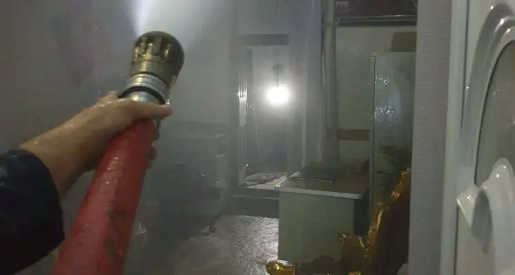 انفجار اسطوانات أكسجين في مستشفى ابن الخطيب الخاص بمرضى كورونا في بغداد وأنباء عن إصابات: أخبار