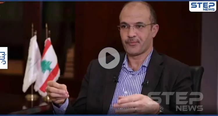بالفيديو|| وزير الصحة اللبناني يواجه كورونا بالسيف وعلى الاكتفاء في احتفال تكريم مثيراً موجة انتقادات: أخبار