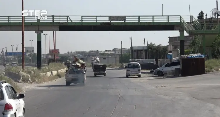 استمرار نزوح الآلاف من شمال وغرب حماة باتجاه الحدود الحدود السورية التركية: أخبار