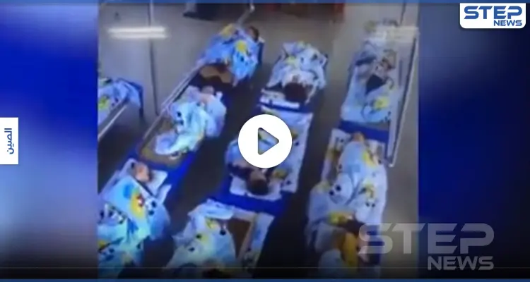 بالفيديو|| مربية أطفال تقوم بفعل "صادم" مع طفلة أثناء نومها وكاميرا مراقبة تكشفها: أخبار