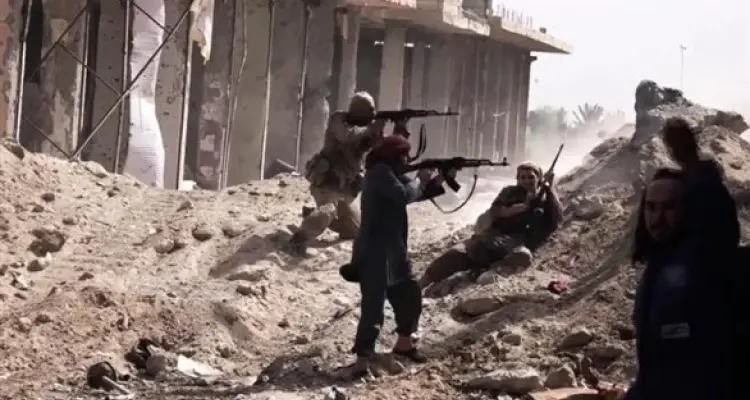 أين وصلت معارك ديرالزور مع تعزيز داعش لنقاطه واستقدام قسد التعزيزات ؟: أخبار