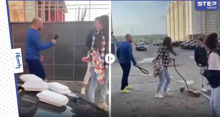 بالفيديو|| شاب غاضب يهاجم 3 فتيات يجلسنّ وسط الطريق لــ شرب النرجيلة ويشبعهنّ ضرباً بحزامه: أخبار