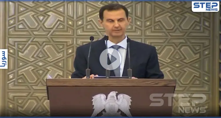 بالفيديو|| شاهد الوعكة الصحية التي تعرض لها بشار الأسد أثناء خطابه وكيف برر ذلك: أخبار