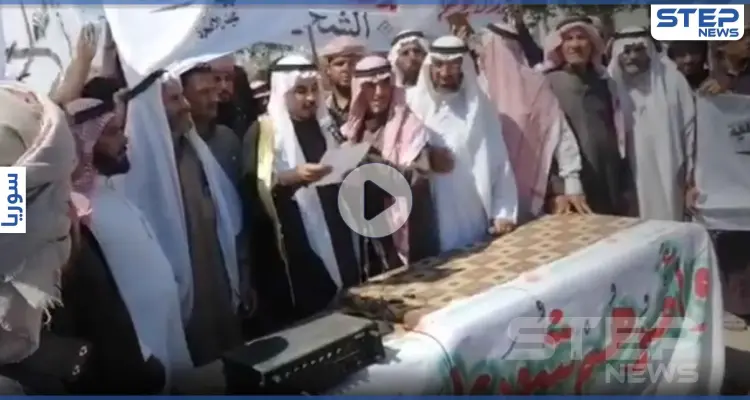 بمهلة شهر.. قبيلة العكيدات تجتمع بدير الزور وتوضّح مطالبها من التحالف الدولي وقسد (فيديو): أخبار