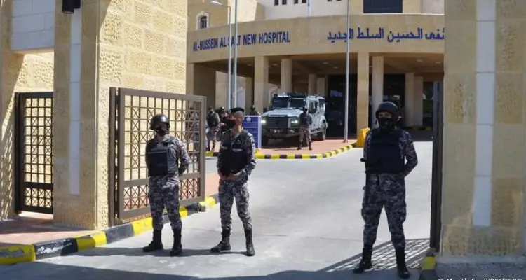 الخصاونة يحمّل الحكومة المسؤولية السياسية لأحداث مشفى السلط الجديد.. ووزير الصحة المكلّف يكشف عدد الضحايا الكلي: أخبار