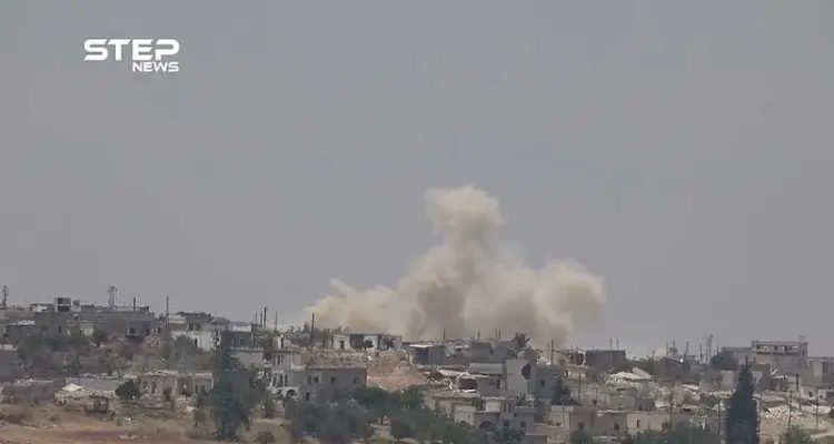 شاهد قصف مدفعي وصاروخي يستهدف قرية  الزكاة شمال حماة: أخبار