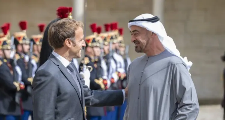 ماكرون من الإمارات.. نأمل بحل الأزمة في لبنان خلال ساعات: أخبار