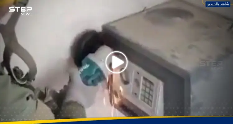بالفيديو|| مشاهد لما فعله جنود الجيش الإسرائيلي عند العثور على خزنة أموال بمنزل فلسطيني في غزة: أخبار