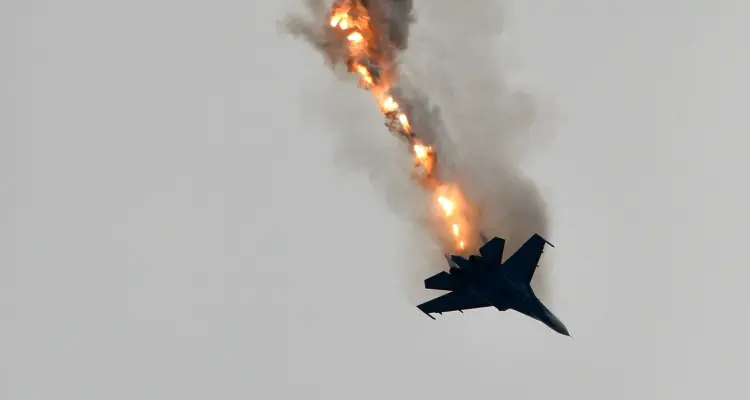 مقتل طيارين اثنين بتحطم مقاتلة إيرانية من نوع F5 جنوبي البلاد: أخبار