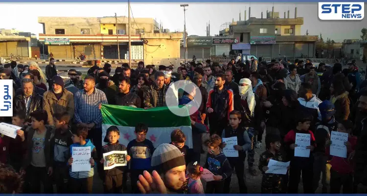 مظاهرة في مدينة طفس بريف درعا الغربي يوم أمس تأكيداً على استمرارية الثورة السورية و مبادئها: أخبار