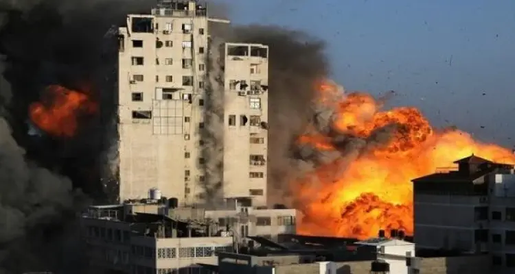 الجيش الإسرائيلي يكشف عدد الصواريخ التي أطلقت من غزة.. وكبير الحاخامين يدعو لهذا الأمر: أخبار