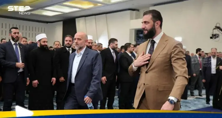 عقب صلاة العيد.. أحمد الشرع يكشف موقف سوريا من الحرب الأمريكية الإيرانية: أخبار