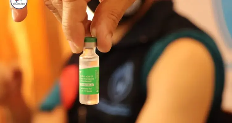 شاهد|| مديرية صحة إدلب تبدأ حملة التطعيم بلقاح كوفيد-19 في محافظة إدلب.. وهذه أول مجموعة تلقت اللقاح: أخبار