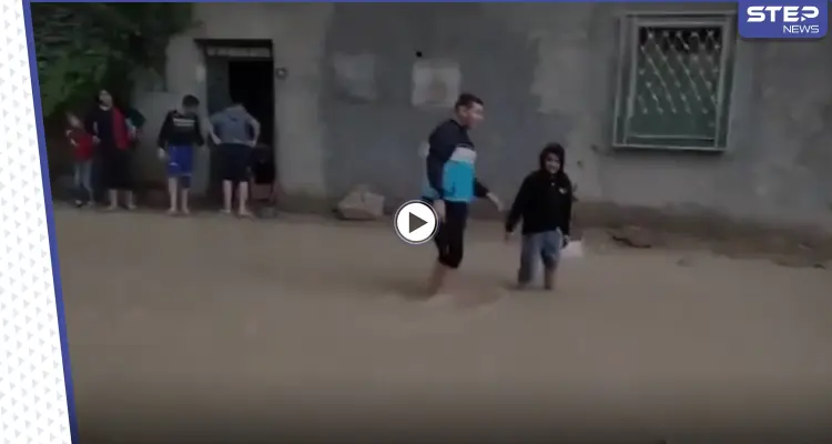 بالفيديو || بعد أمطار غزيرة.. ضحايا بفيضانات في اليمن والجزائر: أخبار