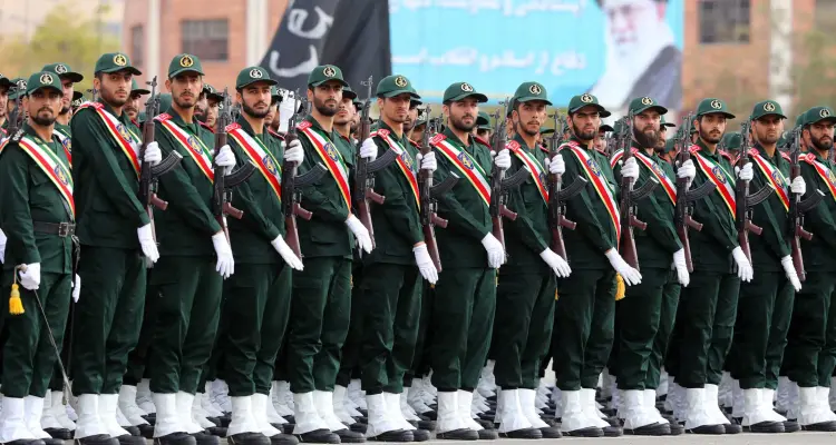 قائد بالحرس الثوري يتحدث عن "تراجع إسرائيلي" بشأن العملية العسكرية ضد بلاده: أخبار