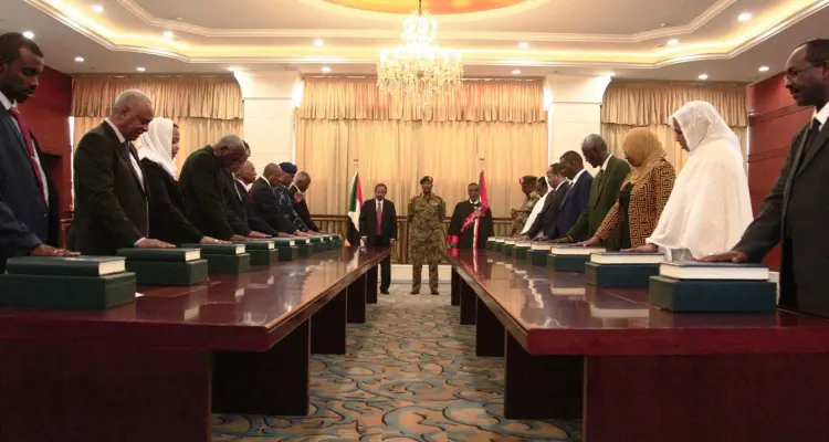 عبد الله حمدوك يعلن عن تشكيل الحكومة السودانية الجديدة وخطتها للفترة القادمة: أخبار