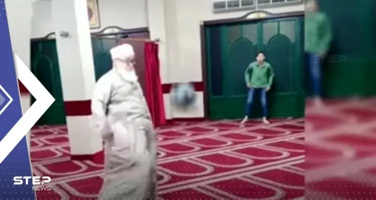 الأوقاف المصرية تعلق على فيديو إمام يلعب كرة القدم داخل أحد المساجد (فيديو): أخبار