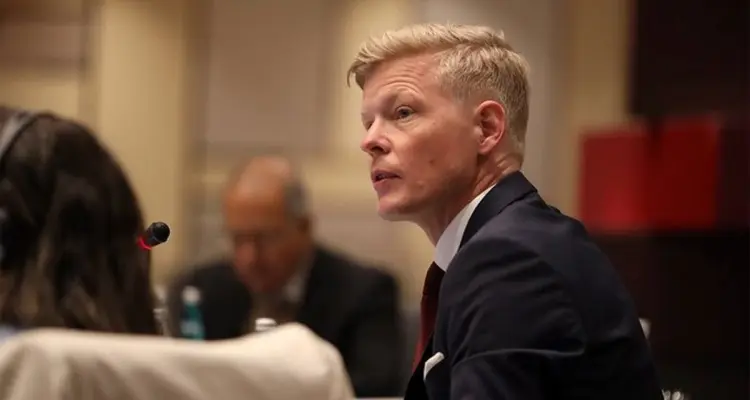 في أول إحاطة له.. المبعوث الأممي إلى اليمن "مهمتي صعبة ومُعقدة للغاية": أخبار