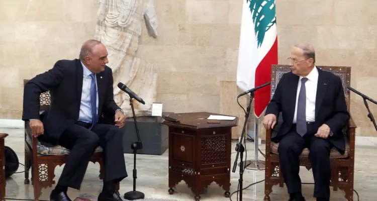 عون يبعث رسالة خطية إلى ملك الأردن.. ويناقش مع الخصاونة موضوعاً هاماً يتعلق بـ4 دول عربية: أخبار