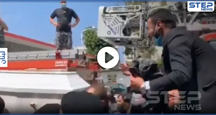 بالفيديو|| شاب لبناني يودع خطيبته بطريقة فريدة حاملا بدلتها الرسمية.. "سحر فارس كسرتيلي ضهري": أخبار