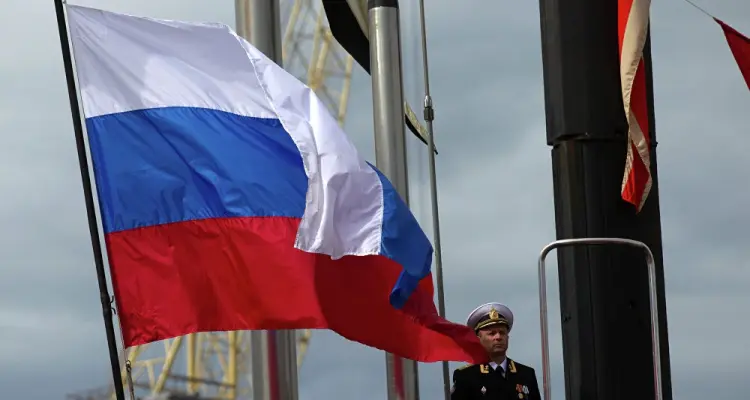 بوتين يتحدث عن خطر لا تزال تواجهه روسيا.. وسبب يدفع رجال الأعمال لزيارة بلاده: أخبار