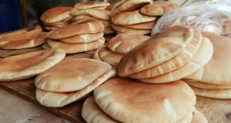 مناطق المعارضة تتعامل مع "ثورة الخبز" وترضخ لـ مطالب المحتجين: أخبار