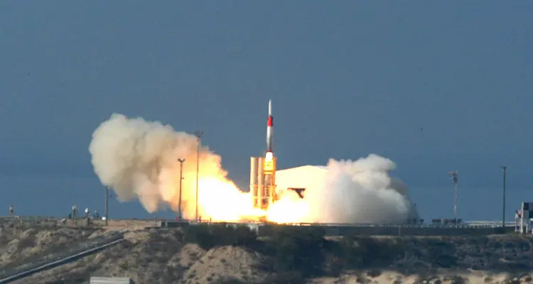 إسرائيل تختبر نظام سلاح مضاد للصواريخ الباليستية: أخبار