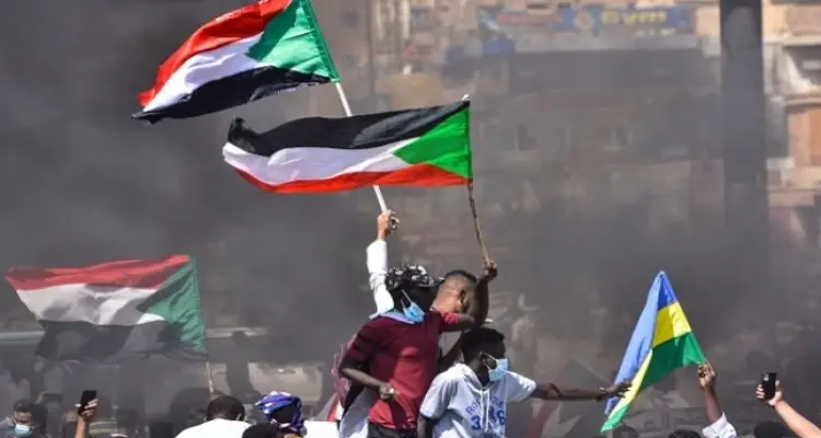 على خلفية الانقلاب.. الاتحاد الإفريقي يتخذ إجراءاً بحق السودان: أخبار