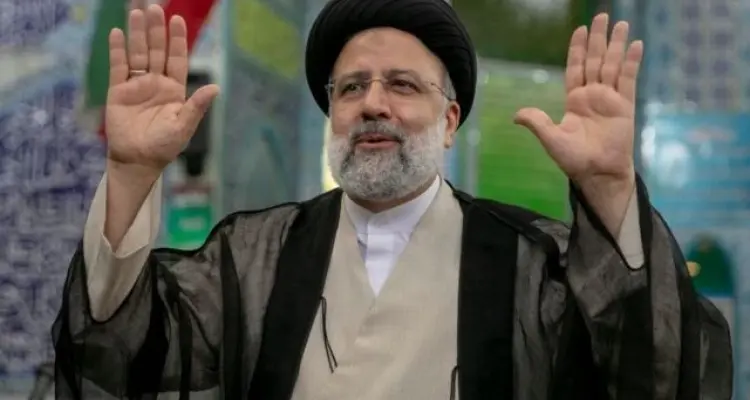 معارض سوري لرئيس إيران الجديد بعد مطالبه بخروج القوات الأجنبية من سوريا "هل قواتكم من أهل البيت": أخبار