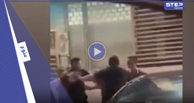 شاهد|| مدافع النادي الأهلي يضرب مشجعاً زملكاوياً في الشارع ويثير جدلاً في مصر: أخبار