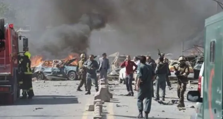 بالفيديو|| شاهد كيف يبدو مطار كابل بعد الهجوم الإرهابي.. ومسؤول عسكري أمريكي يكشف الأسوأ القادم: أخبار