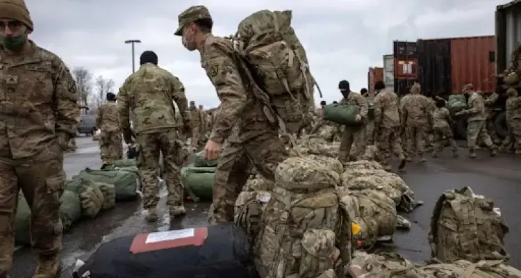 للمرة الأولى منذ انسحاب قواتها من أفغانستان.. الولايات المتحدة تنجح بإجلاء أمريكيين عبر طريق برّي: أخبار