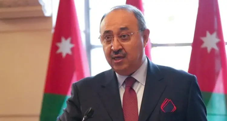 دودين: الحكومة الأردنية ستلجأ لخيارات قاسية في حال عدم التزام المواطنين بأوامر الدفاع: أخبار