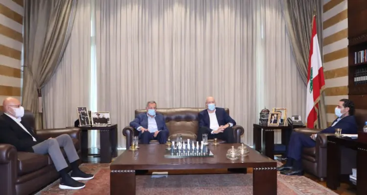 ليكون خلفاً للحريري.. رؤساء حكومات سابقون في لبنان يكشفون اسم المرشح لتشكيل الحكومة الجديدة: أخبار