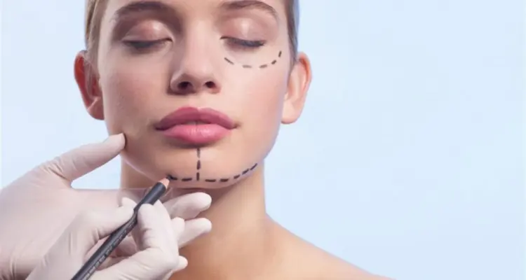 عملية تصغير الوجه التعريف والميزات.. المخاطر والسلبيات والتكلفة: أخبار