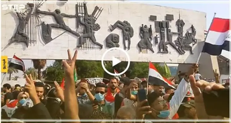 شابة عراقية تعزف موطني بساحة التحرير في بغداد ودبلوماسية غربية تصل الساحة بـالتُكتُك! (فيديو-صور): أخبار