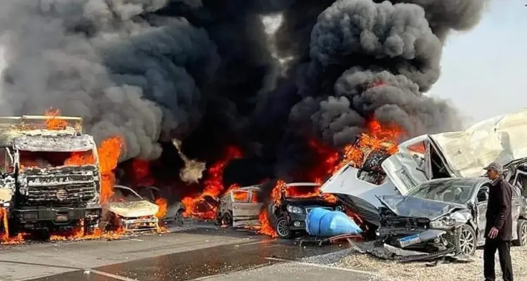قتيل وجرحى بحادث تصادم مروع في العاصمة المصرية (فيديو + صور): أخبار